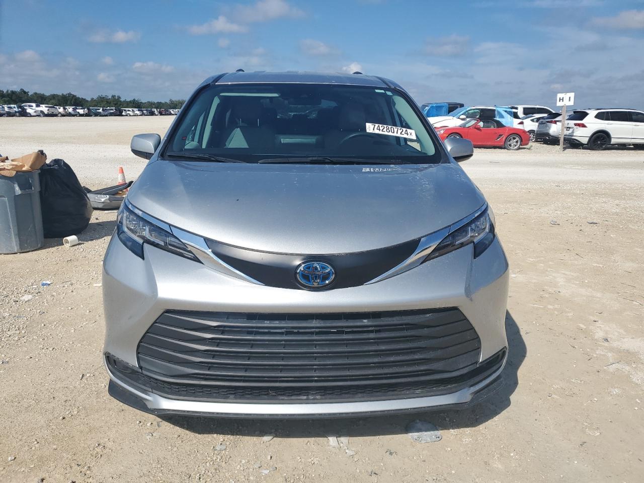 2021 Toyota Sienna VIN 5TDKRKEC5MS068214 Copart auction photo, water/flood damage thumbnail 5