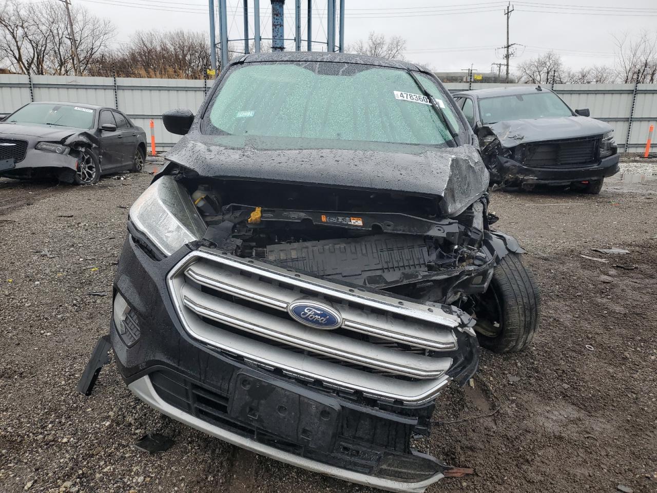 2017 Ford Escape VIN 1FMCU0G95HUE03512 Copart auction photo, front end / side damage thumbnail 5