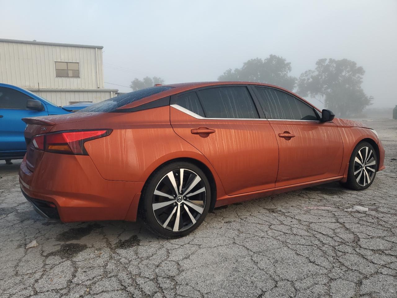 2021 Nissan Altima VIN 1N4BL4CV1MN421139 Copart auction photo, water/flood damage thumbnail 3