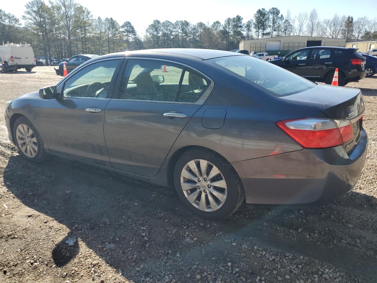 2013 Honda Accord VIN 1HGCR2F71DA033920 Copart auction photo, rear end / side damage thumbnail 2