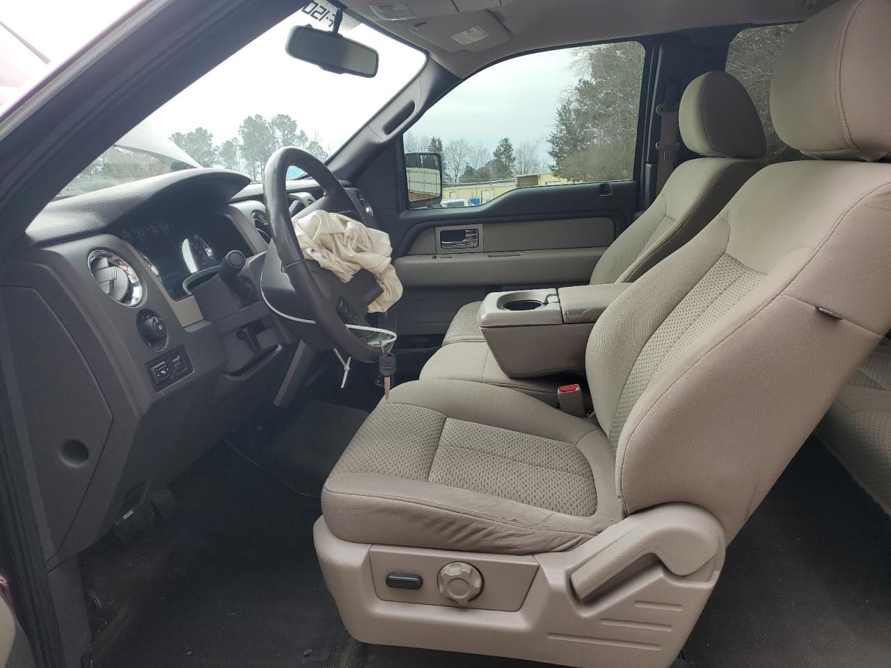 2010 Ford F-150 VIN 1FTFX1EV7AFA26142 Copart auction photo, front end / side damage thumbnail 7