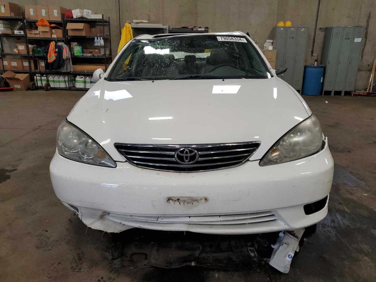 2006 Toyota Camry VIN 4T1BF30K46U627520 Copart auction photo, rollover damage thumbnail 5
