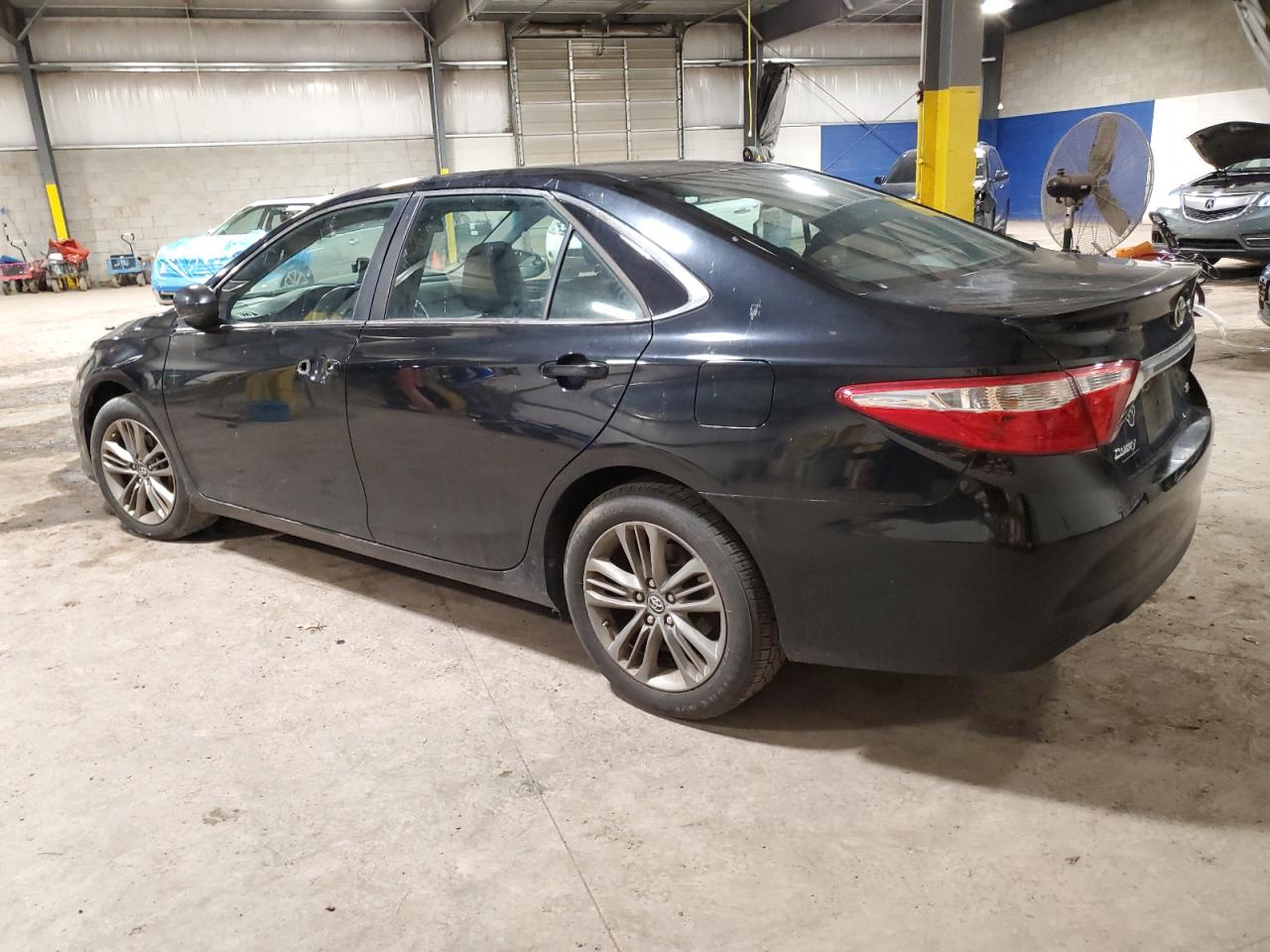 2017 Toyota Camry VIN 4T1BF1FK1HU647870 Copart auction photo, vandalism / front end damage thumbnail 2