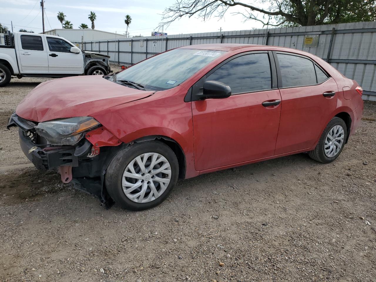 2018 Toyota Corolla VIN 5YFBURHE3JP781332
