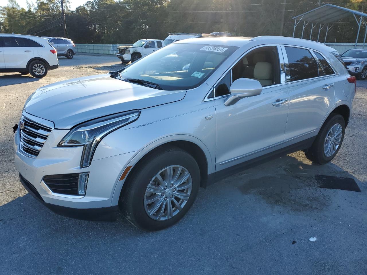 2017 Cadillac XT5 VIN 1GYKNBRS3HZ323535