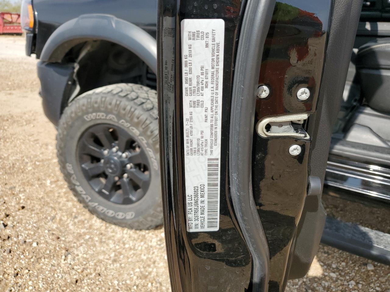 2022 RAM 2500 VIN 3C6TR5EJ6NG360823 Copart auction photo, all over damage thumbnail 14