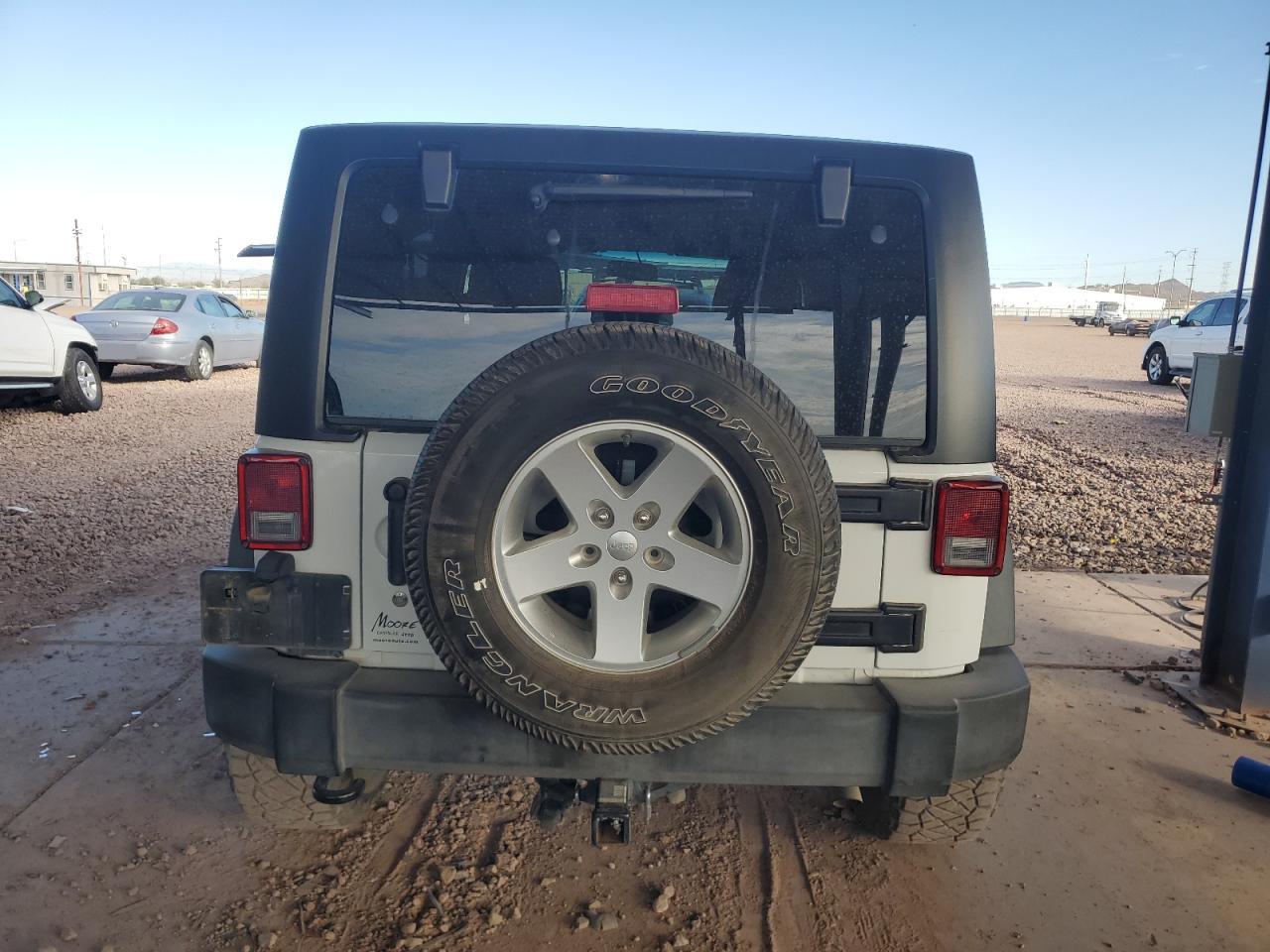 2017 Jeep Wrangler VIN 1C4BJWDGXHL587155 Copart auction photo, front end damage thumbnail 6