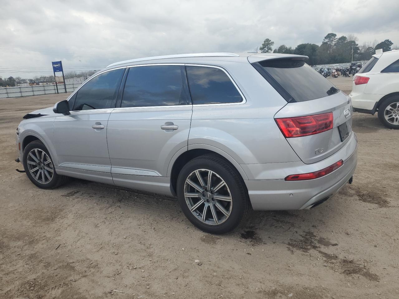 2019 Audi Q7 VIN WA1LHAF78KD039389 Copart auction photo, front end damage thumbnail 2