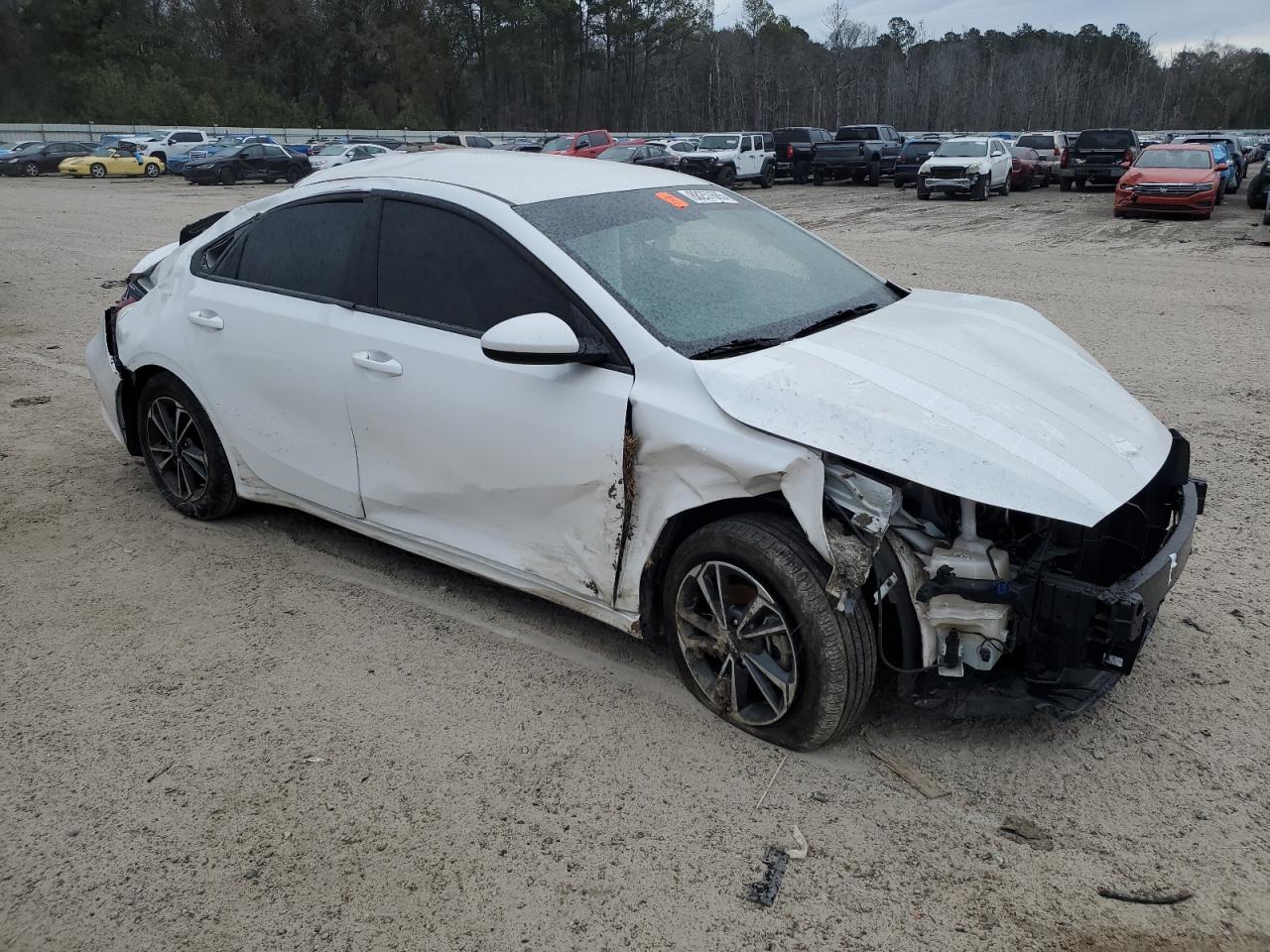 2024 KIA Forte VIN 3KPF24ADXRE728538 Copart auction photo, rollover damage thumbnail 4