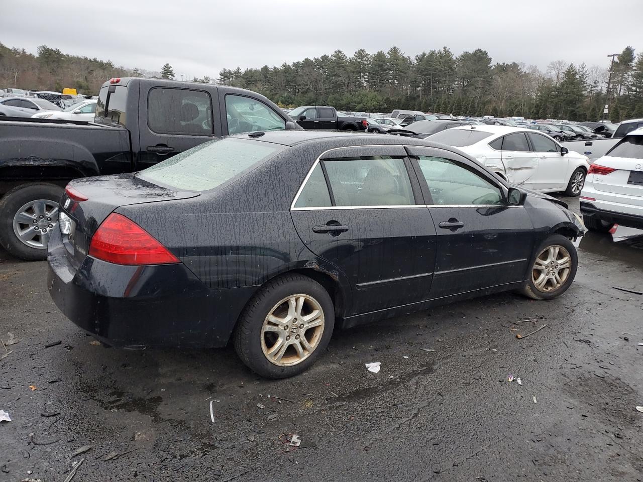2006 Honda Accord VIN 1HGCM56866A115878 Copart auction photo, front end / minor dent/scratches damage thumbnail 3