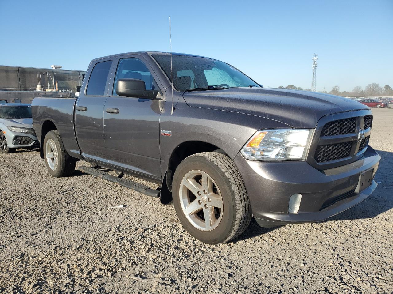 2018 RAM 1500 VIN 1C6RR7FT0JS135340 Copart auction photo, side / minor dent/scratches damage thumbnail 4