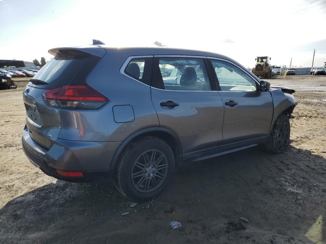 2017 Nissan Rogue VIN KNMAT2MV4HP508374 Copart auction photo, front end damage thumbnail 3