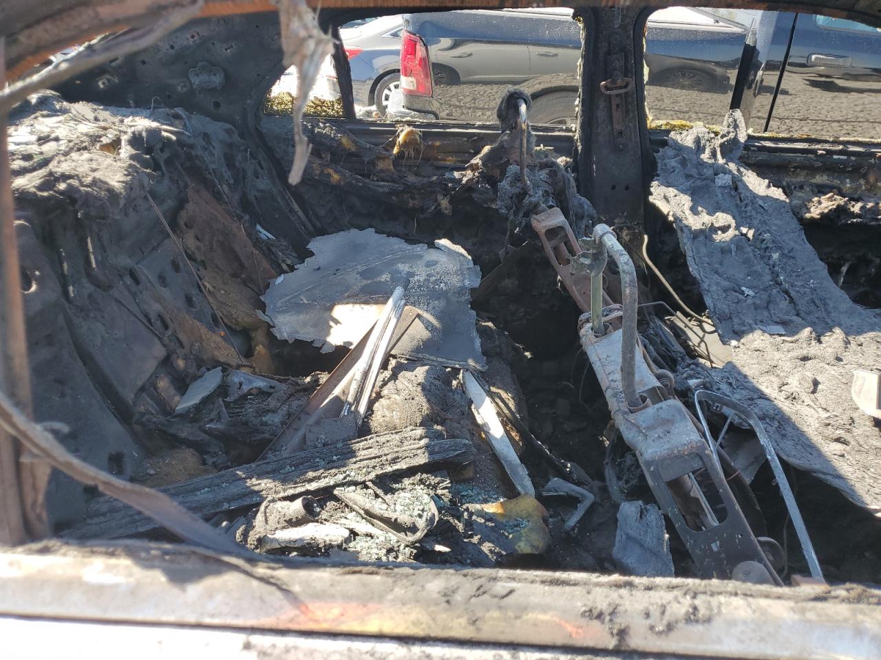 2013 Chrysler 300 VIN 2C3CCAGT9DH744003 Copart auction photo, burn - interior / burn damage thumbnail 10