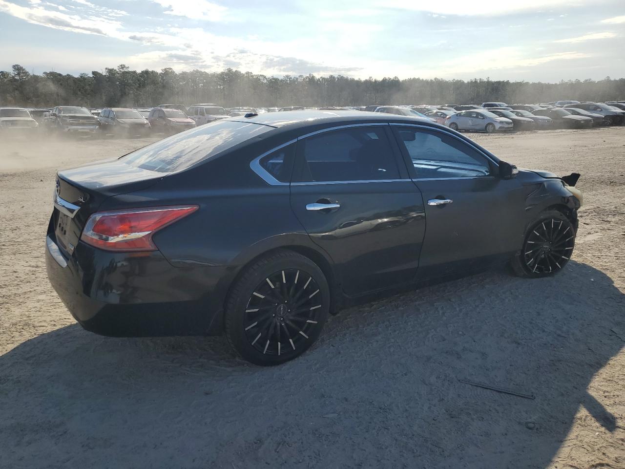 2013 Nissan Altima VIN 1N4AL3AP6DC186680 Copart auction photo, front end damage thumbnail 3