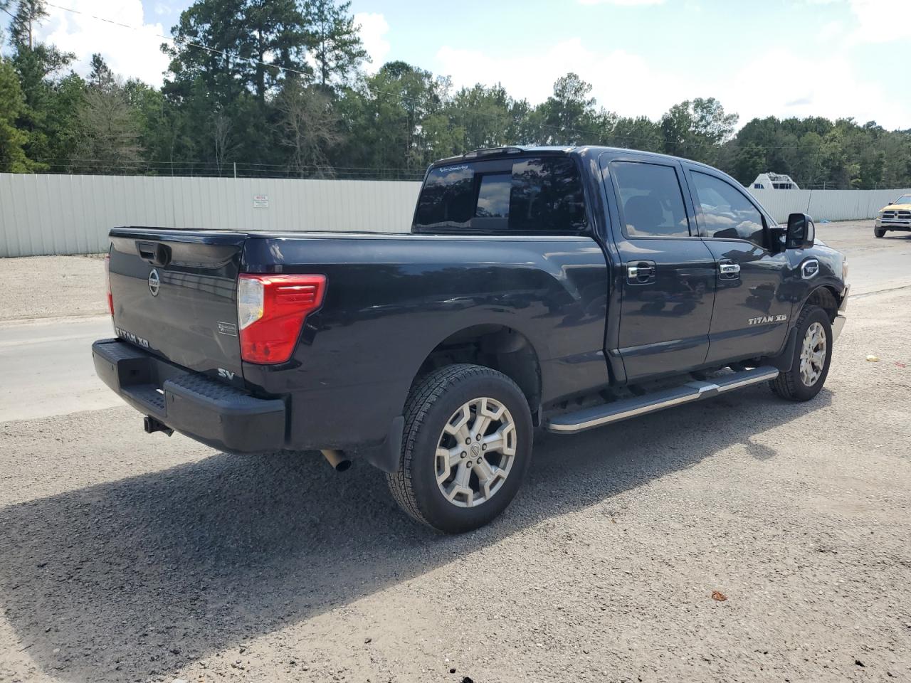 2017 Nissan Titan VIN 1N6AA1F25HN549415 Copart auction photo, front end damage thumbnail 3