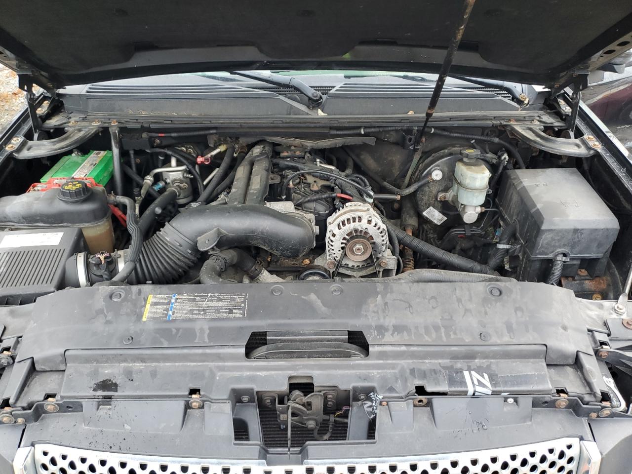 2007 GMC Yukon VIN 1GKFK13077R274926 Copart auction photo, side / minor dent/scratches damage thumbnail 12