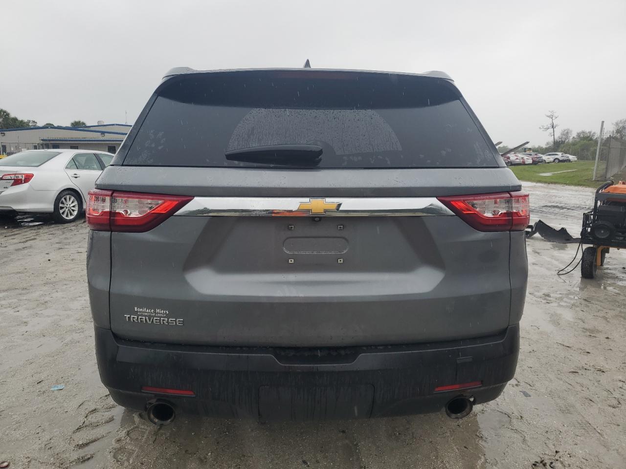 2021 Chevrolet Traverse VIN 1GNERFKW7MJ146726 Copart auction photo, front end / minor dent/scratches damage thumbnail 6