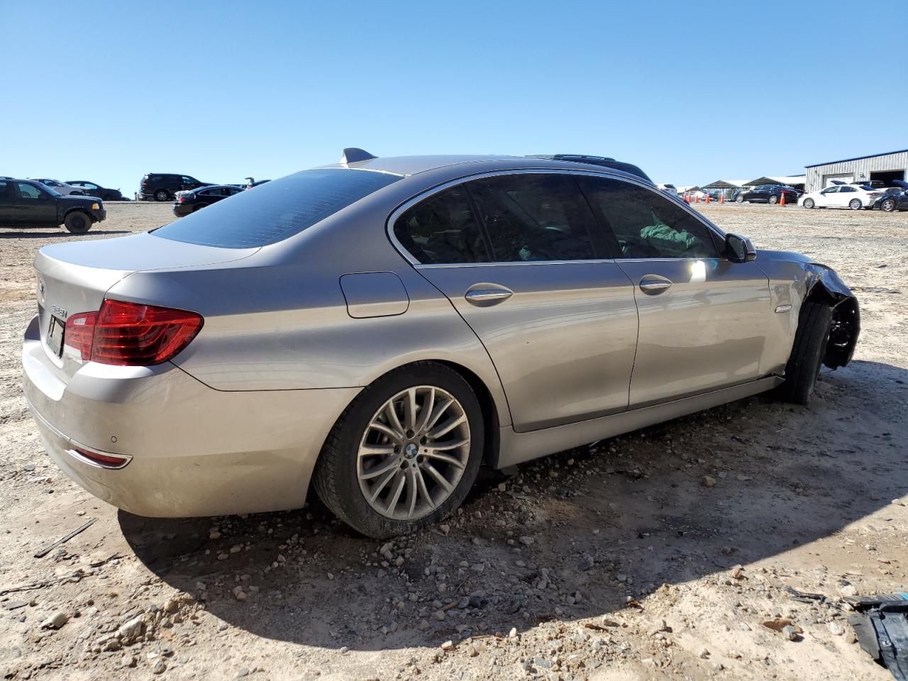 2016 BMW 5er VIN WBA5A5C5XGG349916 Copart auction photo, front end / undercarriage damage thumbnail 3