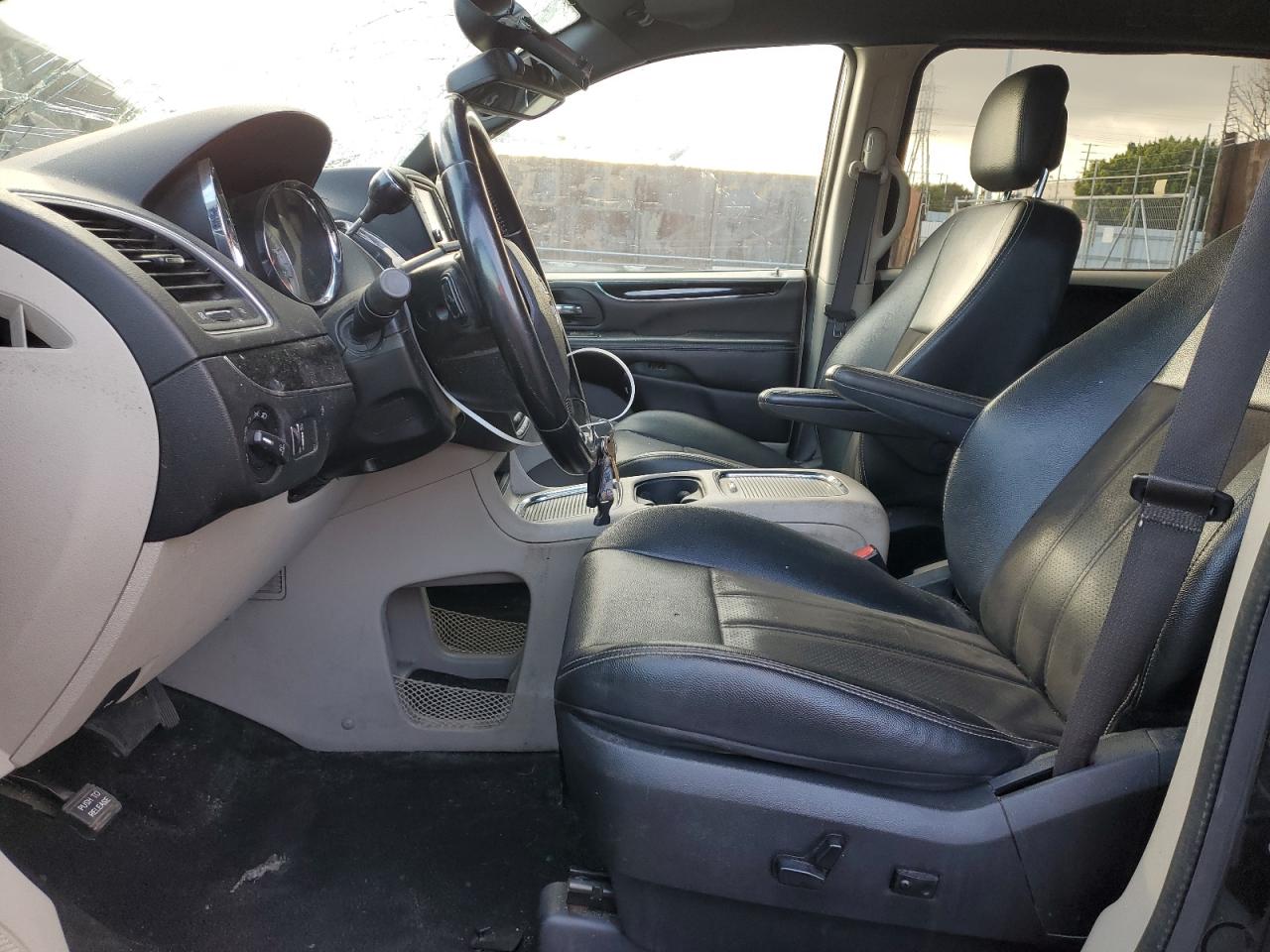 2020 Dodge Caravan VIN 2C4RDGCG6LR166904 Copart auction photo, front end / all over damage thumbnail 7