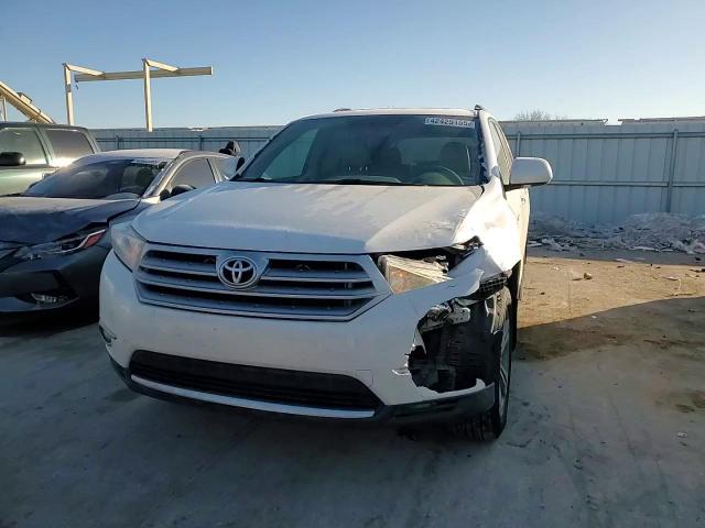 2012 Toyota Highlander VIN 5TDDK3EHXCS156608 Copart auction photo, front end damage thumbnail 11