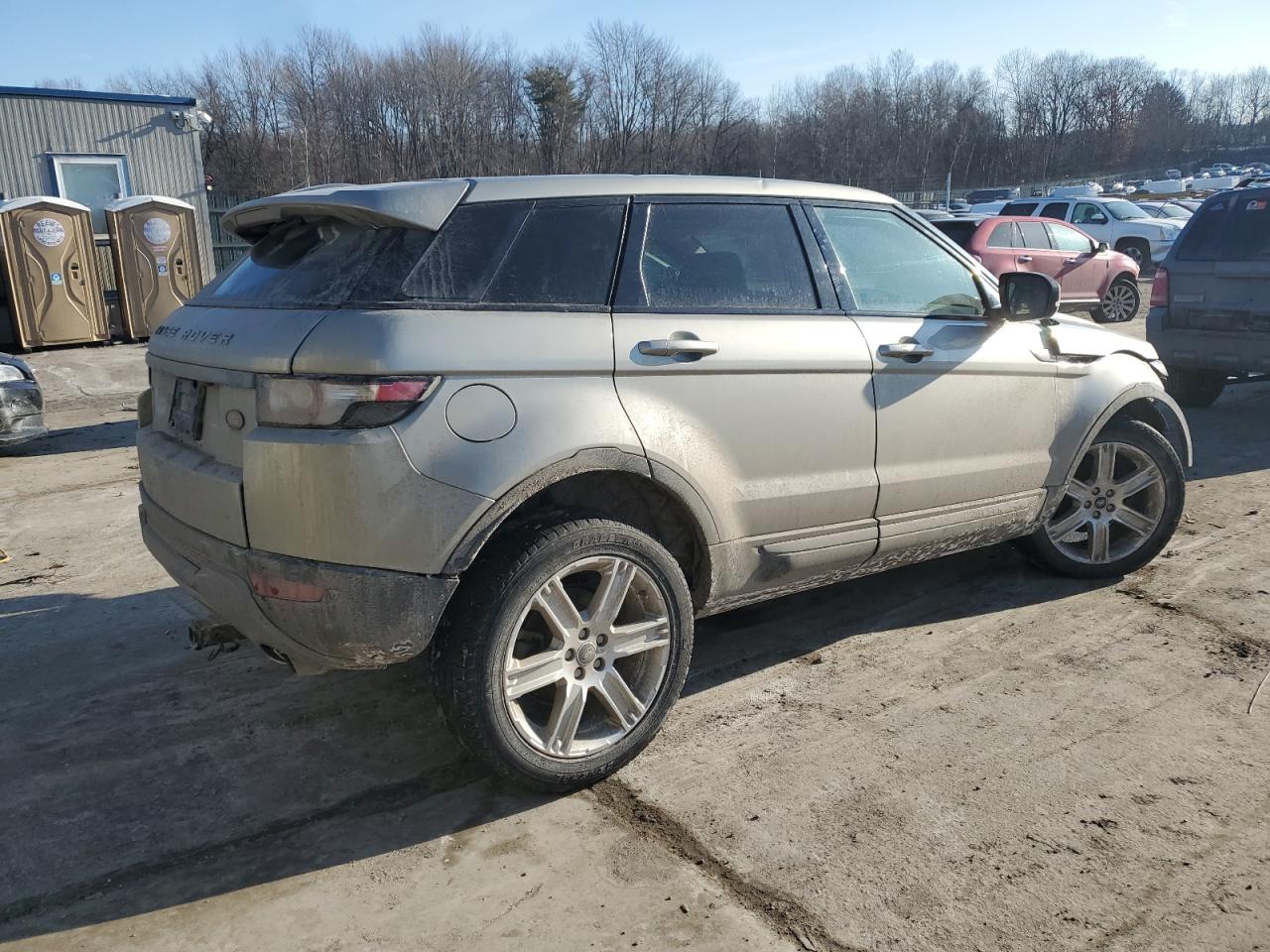 2013 Land Rover Range Rover VIN SALVP2BG8DH753637 Copart auction photo, front end / side damage thumbnail 3