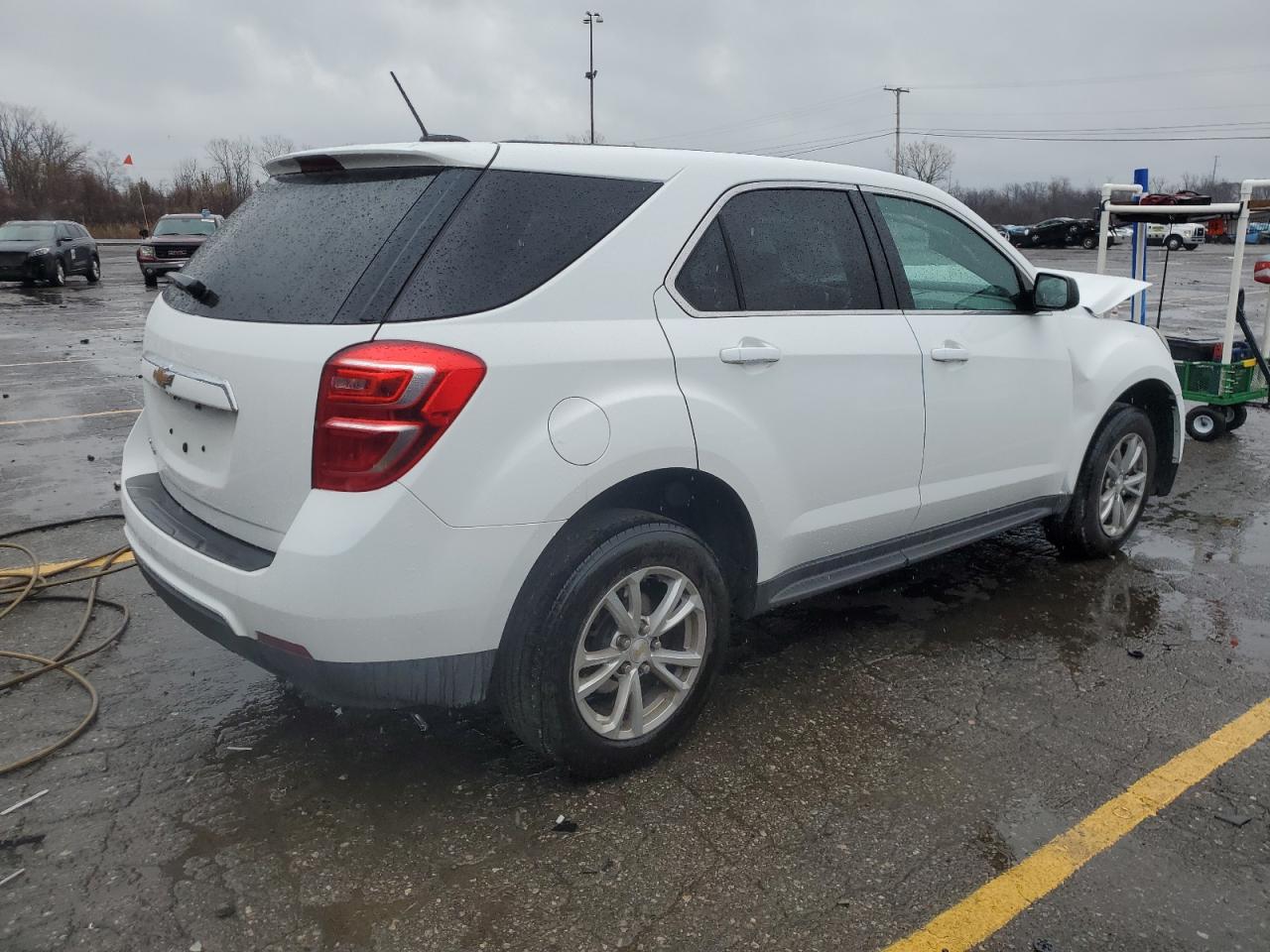 2017 Chevrolet Equinox VIN 2GNFLEEK4H6211432 Copart auction photo, front end damage thumbnail 3