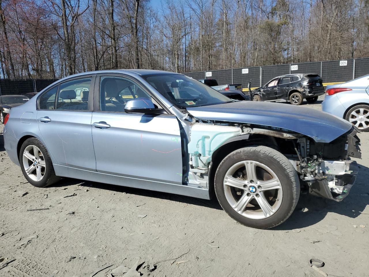 2014 BMW 3er VIN WBA3A5G54ENP34026 Copart auction photo, front end / minor dent/scratches damage thumbnail 4