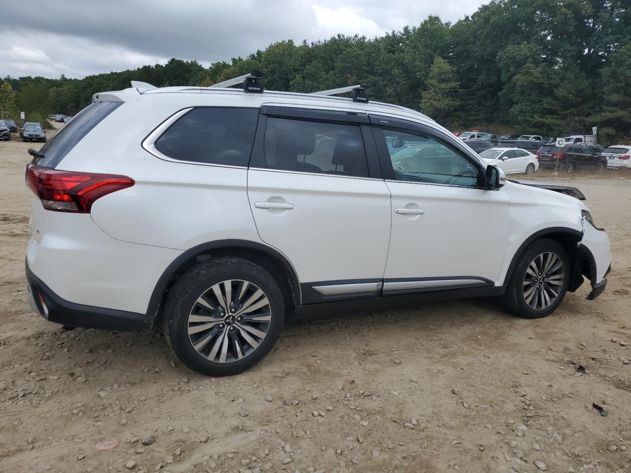 2020 Mitsubishi Outlander VIN JA4AZ3A36LZ032188 Copart auction photo, front end damage thumbnail 3