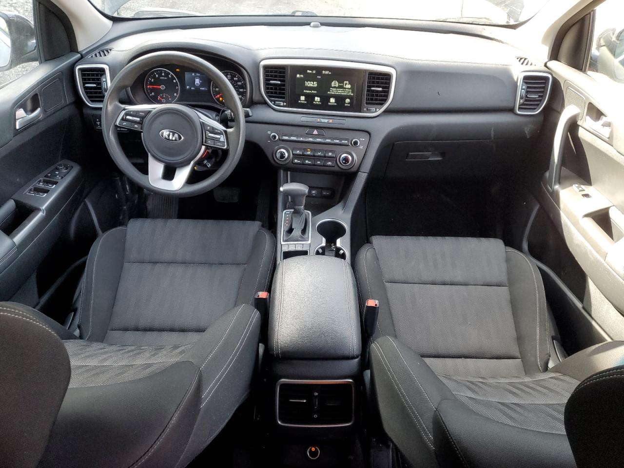 2020 KIA Sportage VIN KNDPMCAC0L7824461 Copart auction photo, vandalism / rear end damage thumbnail 8