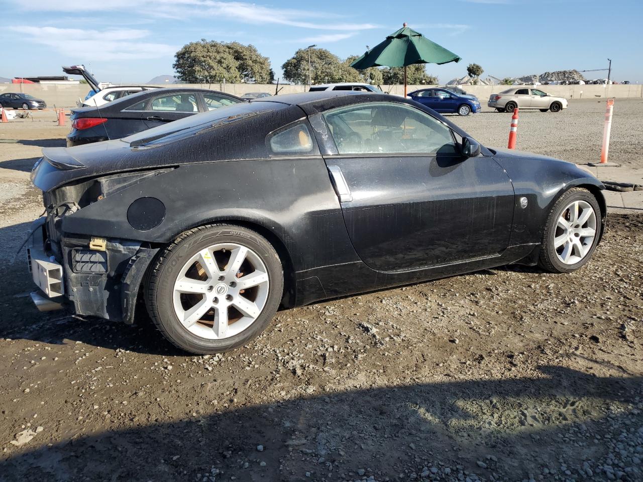 2004 Nissan 350Z VIN JN1AZ34EX4T051630 Copart auction photo, front end / rear end damage thumbnail 3