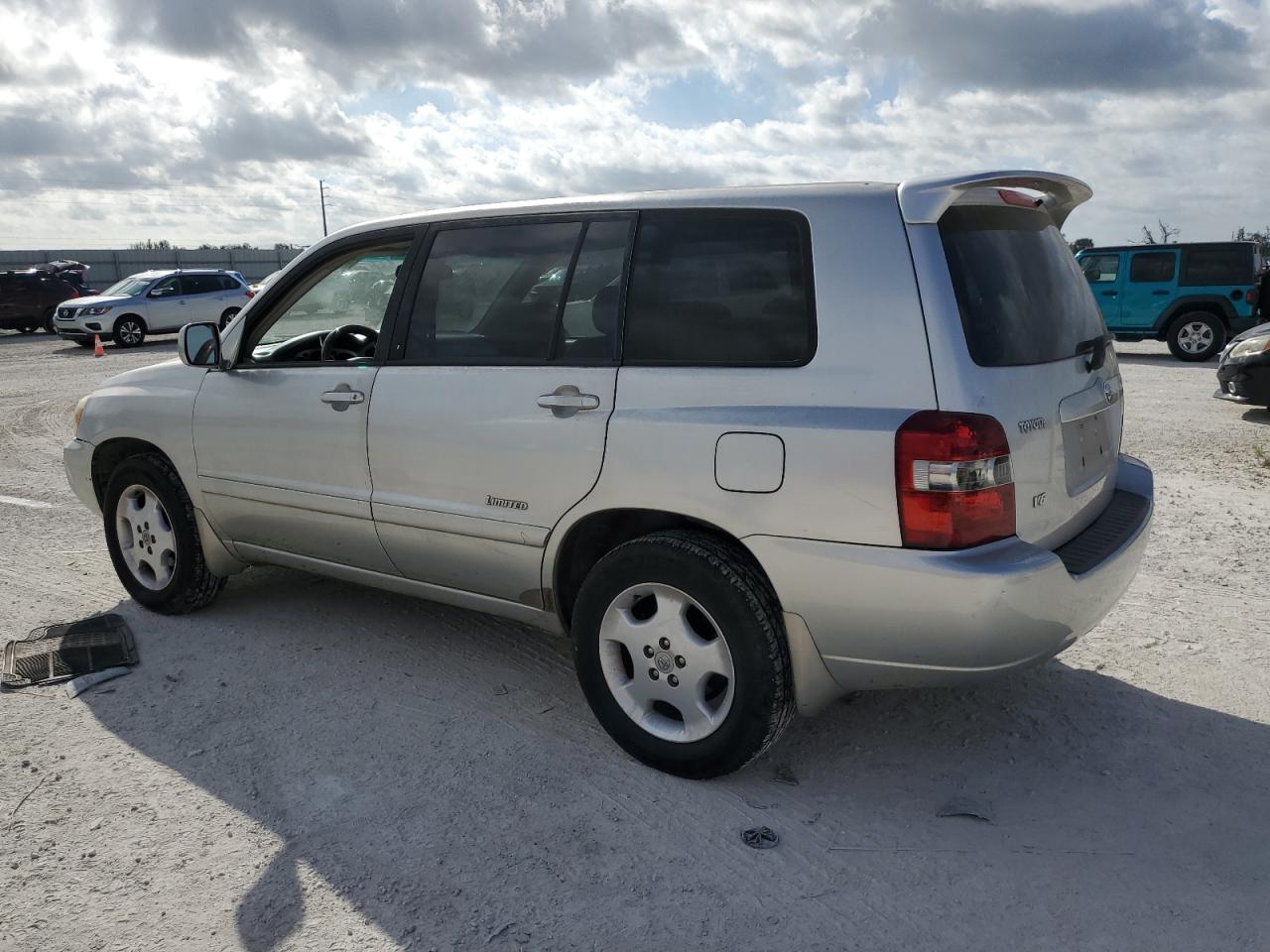 2006 Toyota Highlander VIN JTEEP21A860184290 Copart auction photo, front end damage thumbnail 2