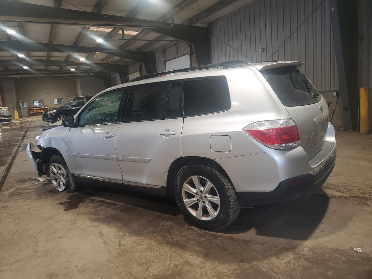 2012 Toyota Highlander VIN 5TDBK3EH5CS155518 Copart auction photo, front end damage thumbnail 2