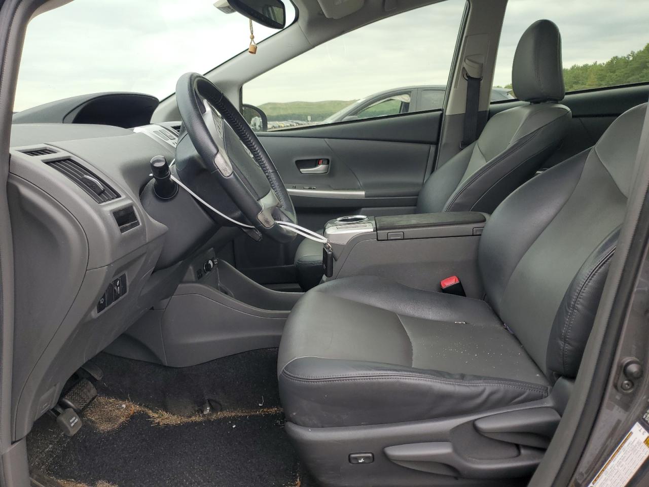 2013 Toyota Prius VIN JTDZN3EU3D3213339 Copart auction photo, front end / minor dent/scratches damage thumbnail 7