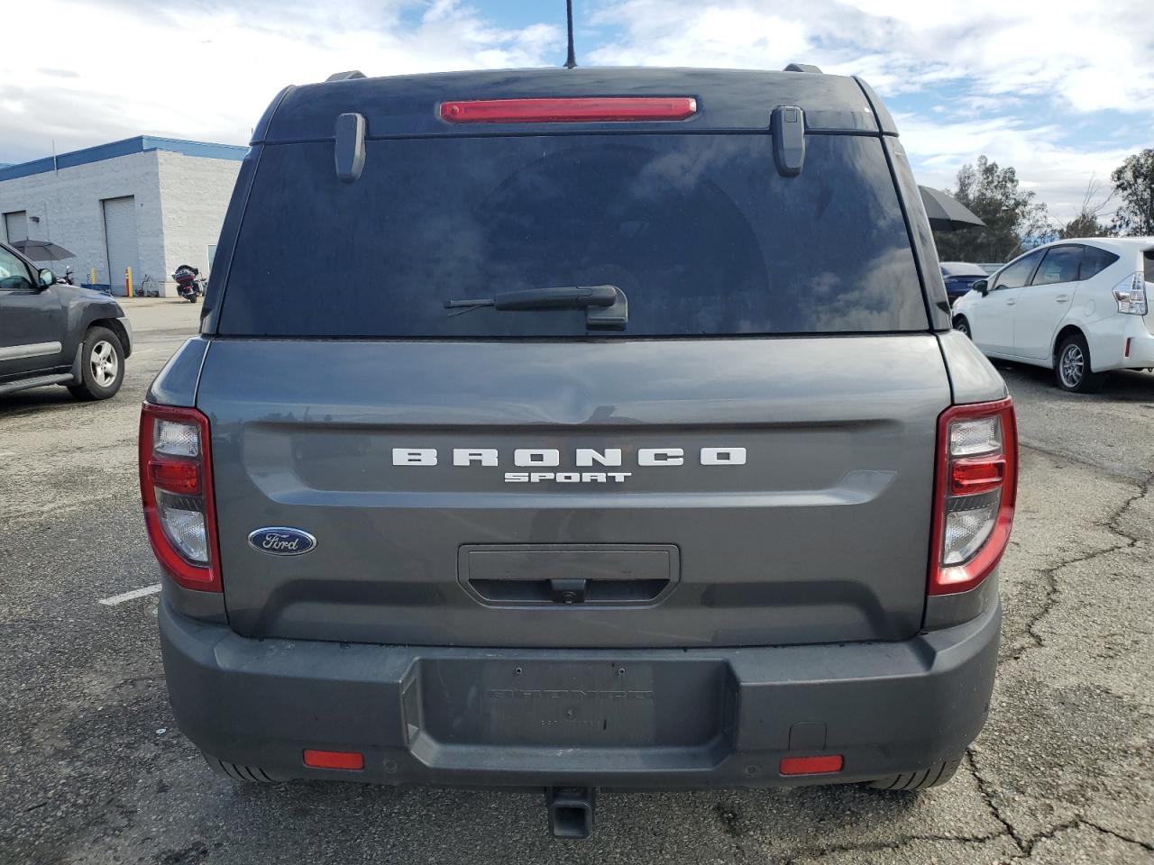 2022 Ford Bronco Sport VIN 3FMCR9C66NRE28732 Copart auction photo, front end / side damage thumbnail 6