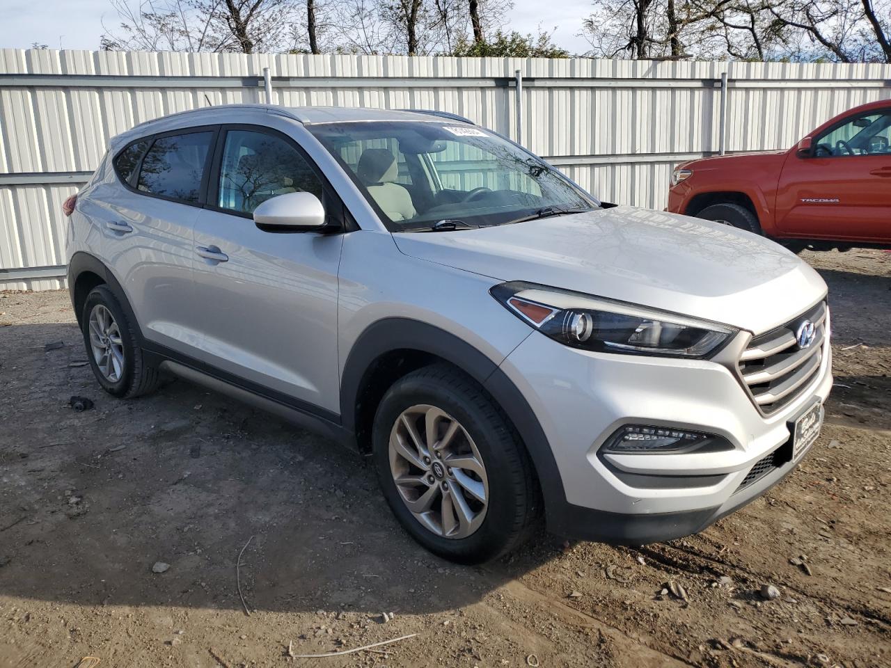 2016 Hyundai Tucson VIN KM8J3CA4XGU215317 Copart auction photo, normal wear damage thumbnail 4
