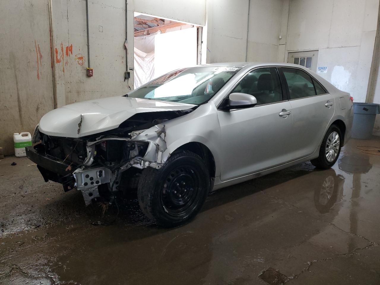 2014 Toyota Camry VIN 4T4BF1FK2ER355677