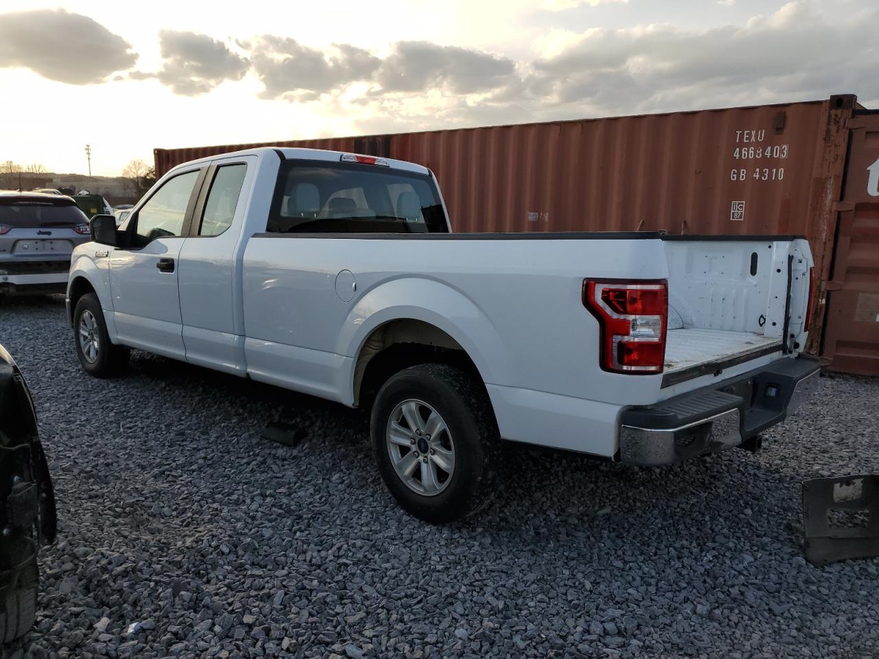2018 Ford F-150 VIN 1FTEX1CP2JKD40644 Copart auction photo, rear end damage thumbnail 2