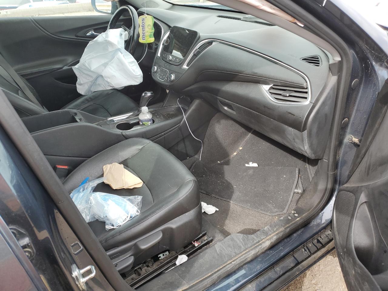 2020 Chevrolet Malibu VIN 1G1ZD5ST2LF083778 Copart auction photo, front end damage thumbnail 8