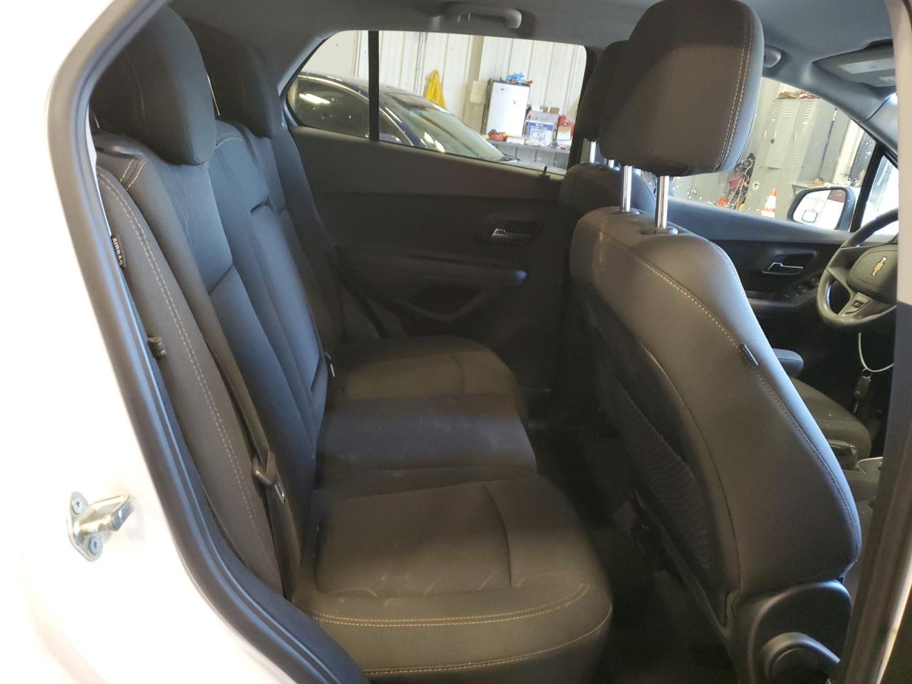 2018 Chevrolet Trax VIN 3GNCJLSB1JL396106 Copart auction photo, front end / side damage thumbnail 11