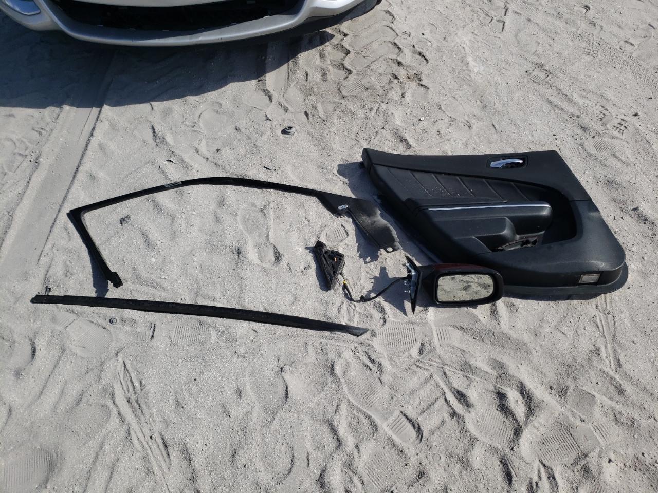 2018 Dodge Charger VIN 2C3CDXHG8JH158275 Copart auction photo, front end / side damage thumbnail 12