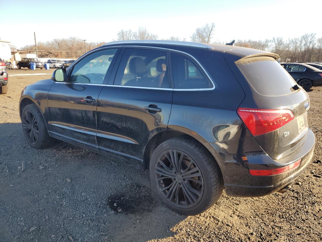 2010 Audi Q5 VIN WA1VKAFP7AA084155 Copart auction photo, water/flood / mechanical damage thumbnail 2