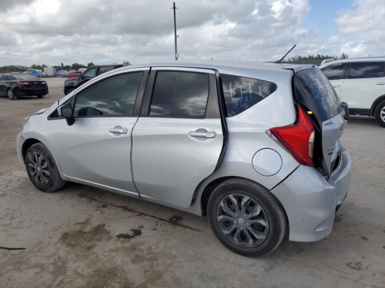 2019 Nissan Versa VIN 3N1CE2CP3KL354204 Copart auction photo, front end / rear end damage thumbnail 2