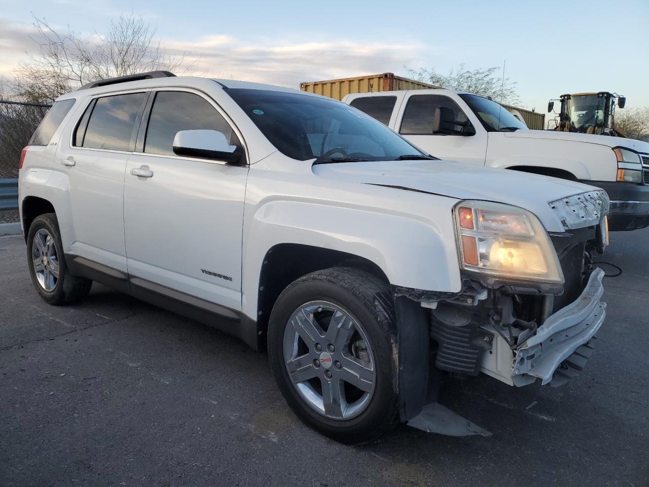 2012 GMC Terrain VIN 2GKFLSE50C6166276 Copart auction photo, front end damage thumbnail 4