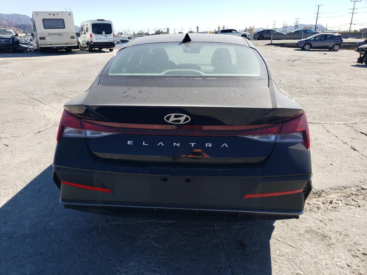 2024 Hyundai Elantra VIN KMHLM4DG1RU710767 Copart auction photo, front end damage thumbnail 6