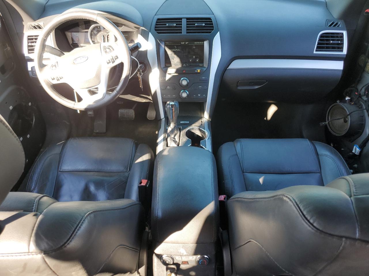 2015 Ford Explorer VIN 1FM5K7D86FGA53208 Copart auction photo, side / front end damage thumbnail 8