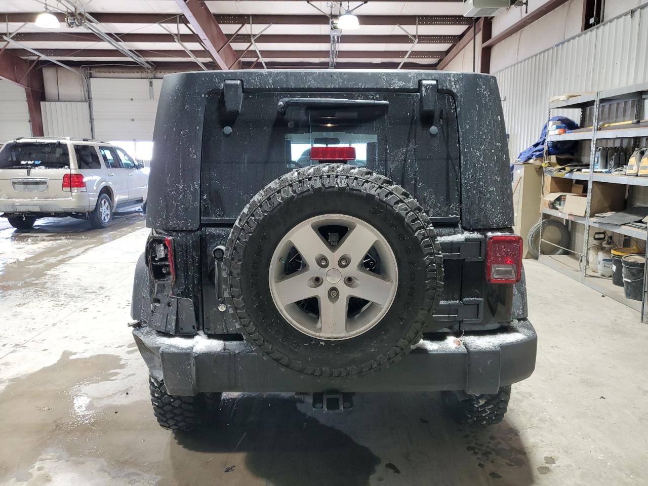 2008 Jeep Wrangler VIN 1J8GA69168L563583 Copart auction photo, rear end damage thumbnail 6