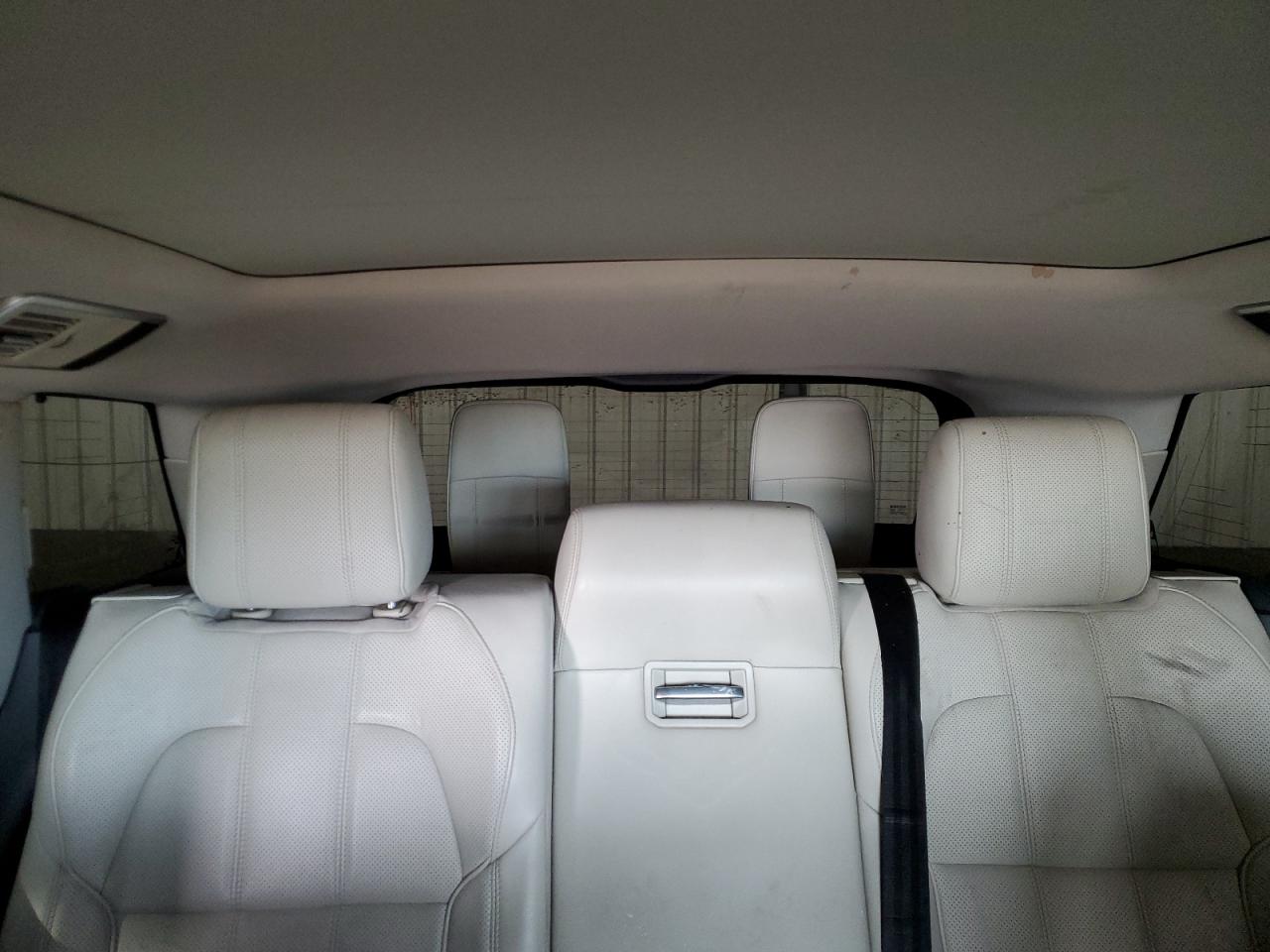 2014 Land Rover Range Rover VIN SALWR2EF4EA331716 Copart auction photo, minor dent/scratches damage thumbnail 10