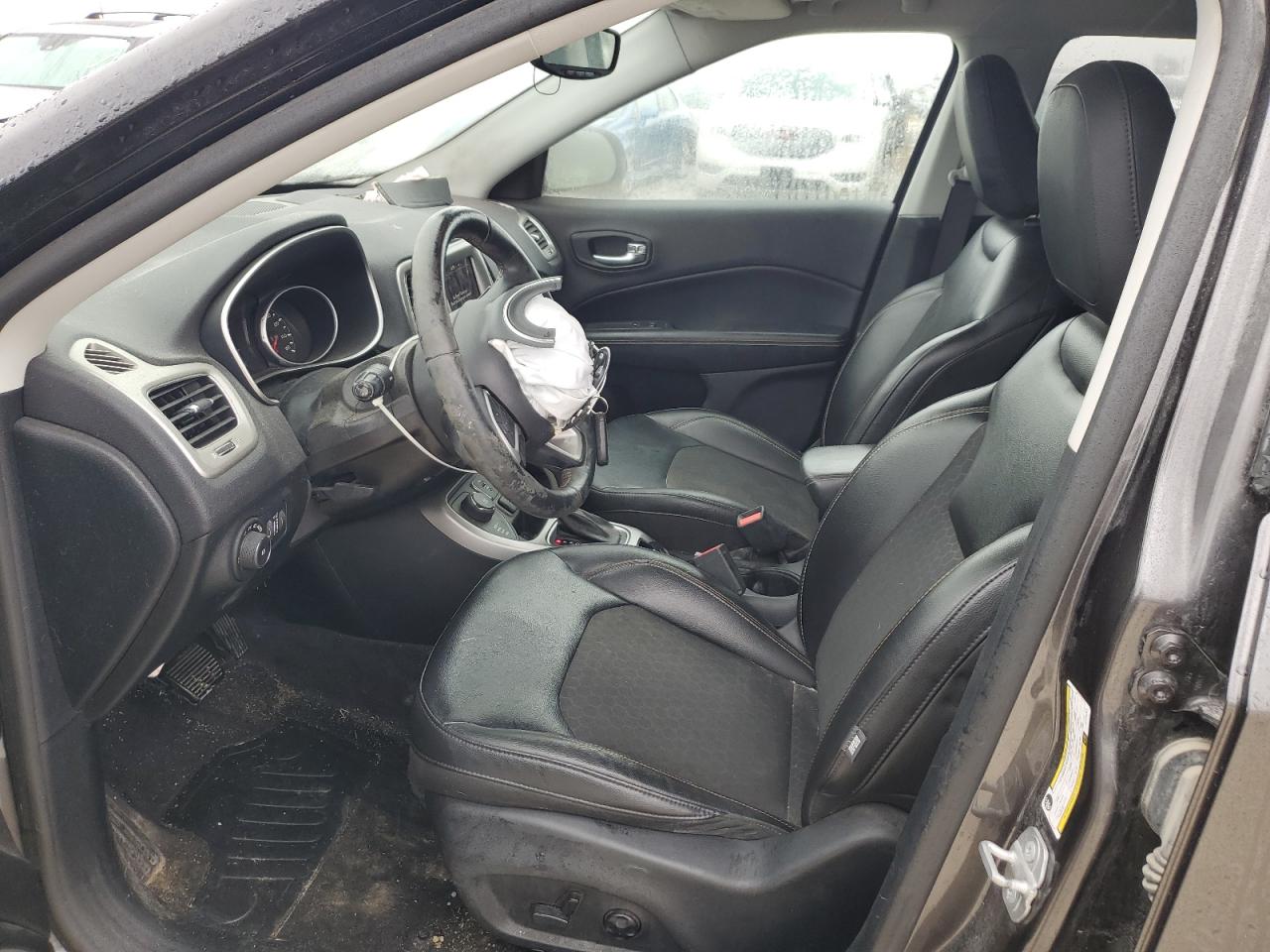 2018 Jeep Compass VIN 3C4NJDBB2JT175721 Copart auction photo, front end / minor dent/scratches damage thumbnail 7