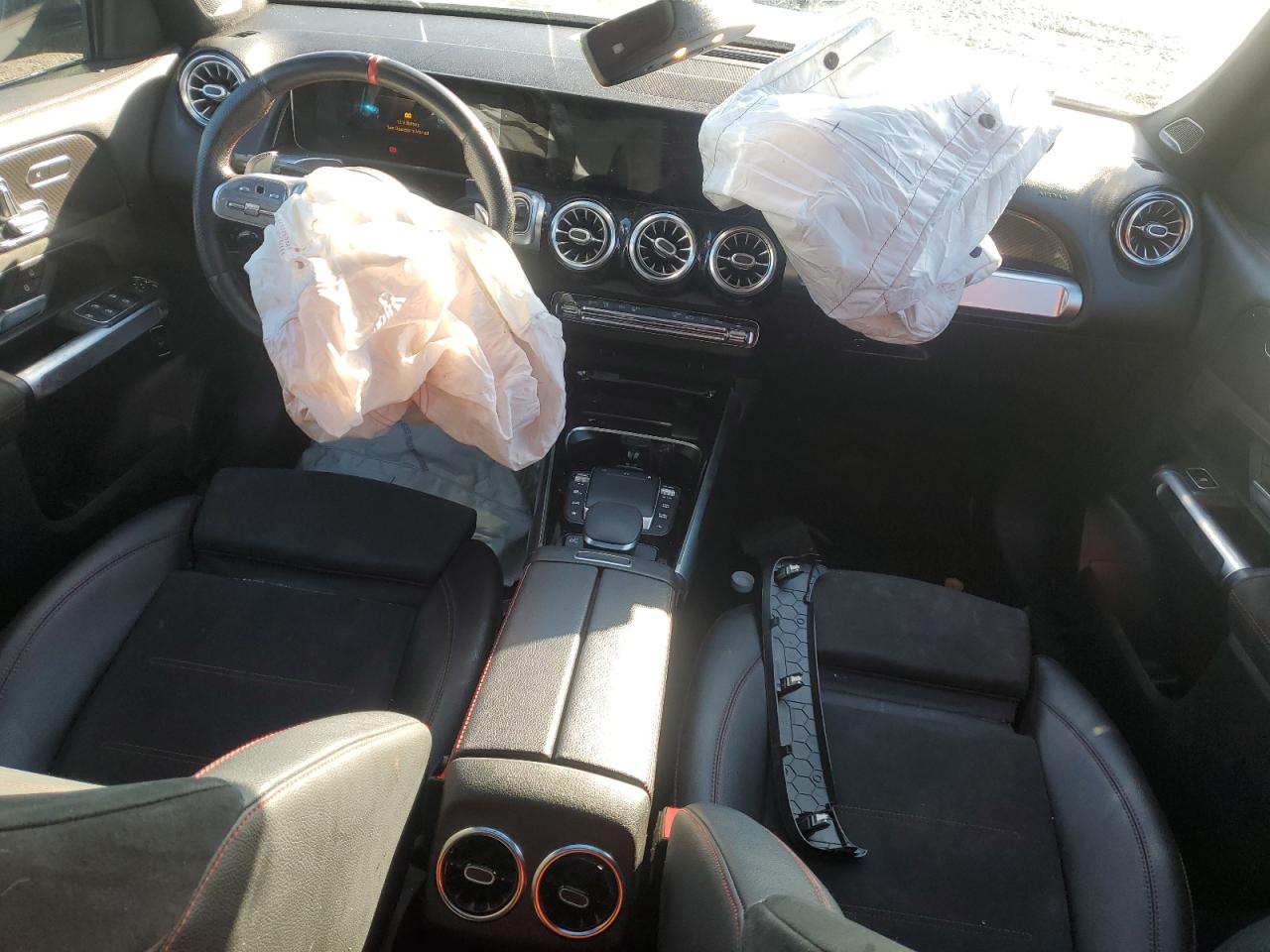 2021 Mercedes-Benz GLB VIN W1N4M5BB4MW147984 Copart auction photo, front end damage thumbnail 8