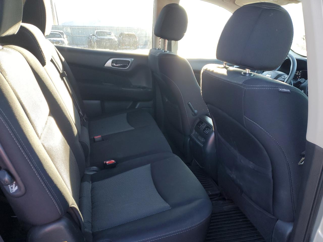 2017 Nissan Pathfinder VIN 5N1DR2MMXHC697957 Copart auction photo, front end damage thumbnail 10